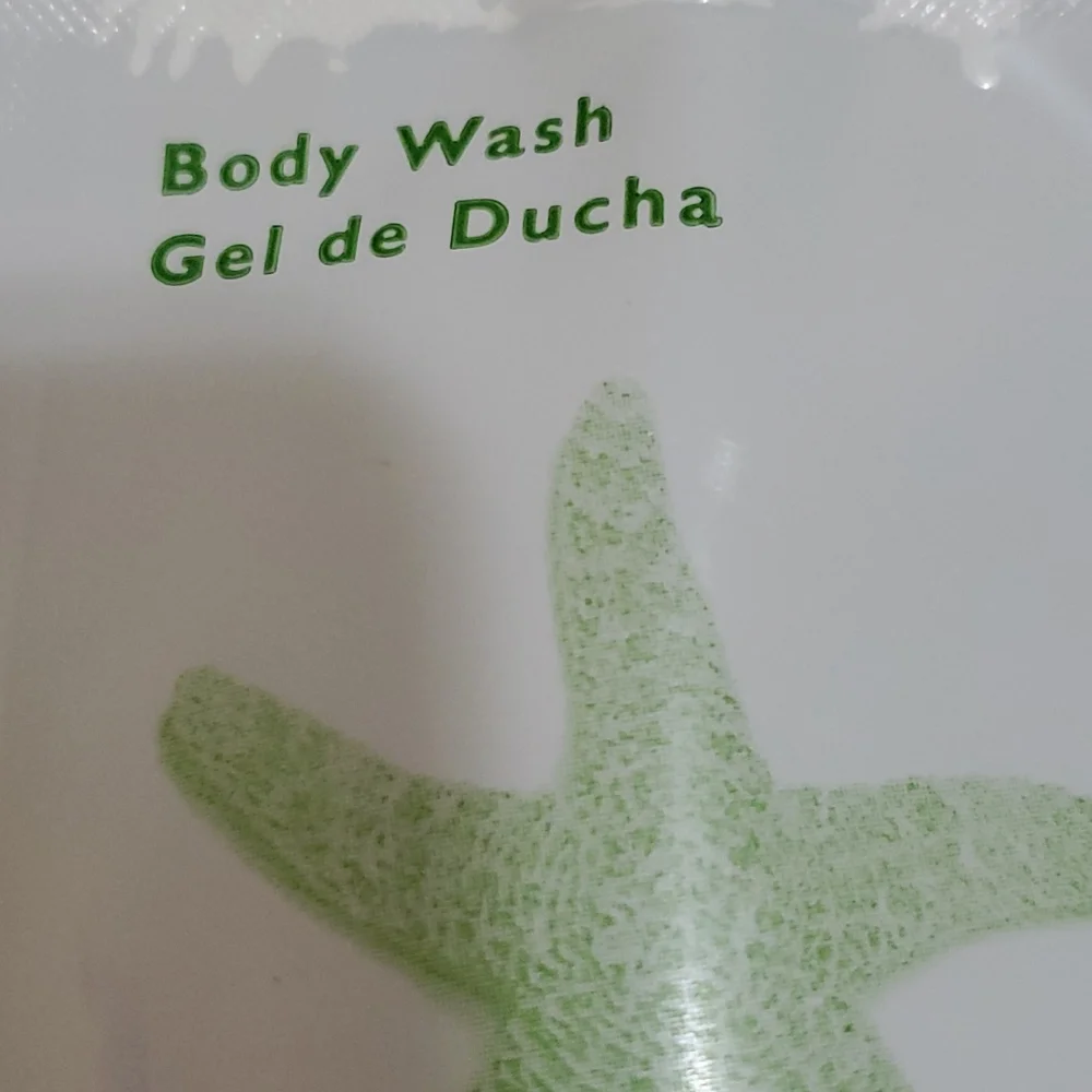 22 pcs Shampoo, Condition,Body Wash,Body Milk,Vegetable Soap,Tissue TRAVEL